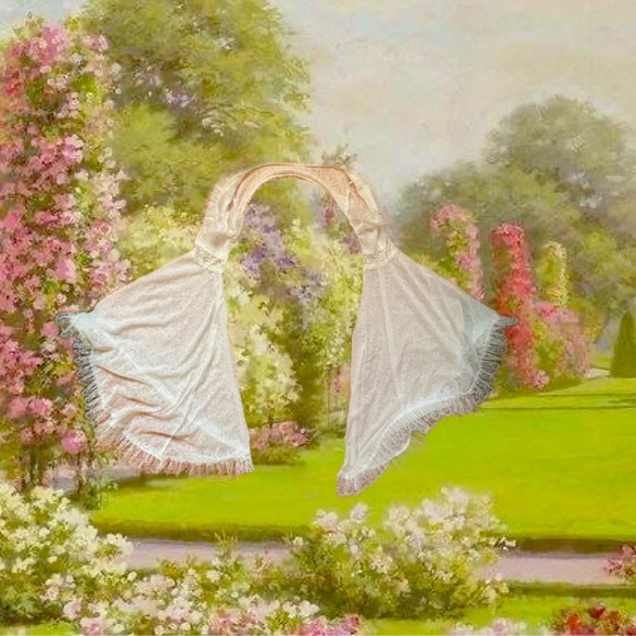 Fairycore elegant sleeves🧚🏻♀️ 🤍 - Picture 1 of 2